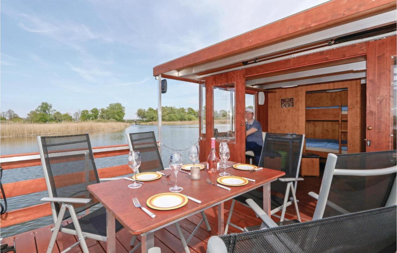 Hafen Loitz Hotel Ngoại thất bức ảnh